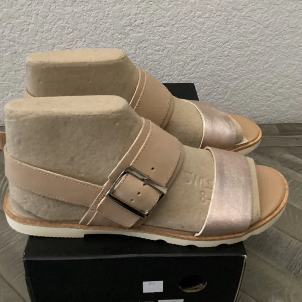 SOREL Ella III Slingback Sandals, size 9